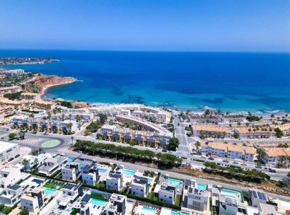Twee-onder-een-kapwoning · Herverkoop - Orihuela Costa · Campoamor · Alicante · Spanje