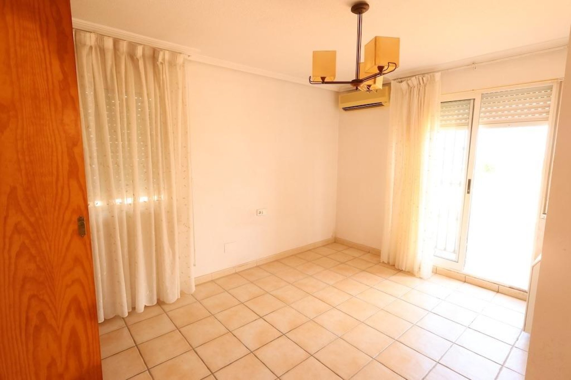 Herverkoop - Twee-onder-een-kapwoning - Torrevieja - Costa Blanca South