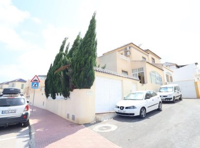 Twee-onder-een-kapwoning · Herverkoop - Torrevieja · Los Balcones · Alicante · Spanje