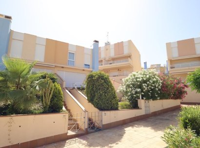 Twee-onder-een-kapwoning · Herverkoop - Orihuela Costa · Aguamarina · Alicante · Spanje