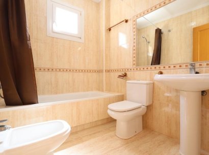Twee-onder-een-kapwoning · Herverkoop - Orihuela Costa · Aguamarina · Alicante · Spanje