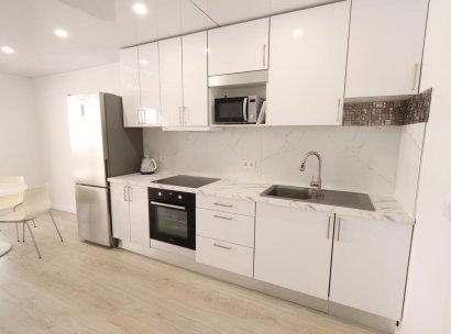 Appartement · Herverkoop - Torrevieja · Acequion · Alicante · Spanje