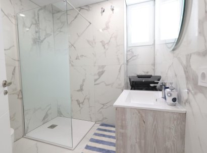 Appartement · Herverkoop - Torrevieja · Acequion · Alicante · Spanje