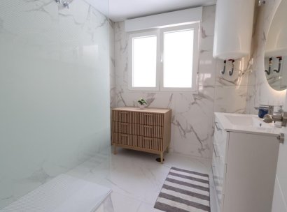 Appartement · Herverkoop - Torrevieja · Acequion · Alicante · Spanje