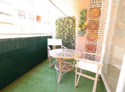 Appartement · Herverkoop - Torrevieja · Acequion · Alicante · Spanje