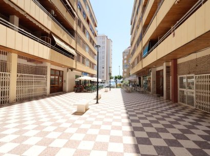 Appartement · Herverkoop - Torrevieja · Acequion · Alicante · Spanje