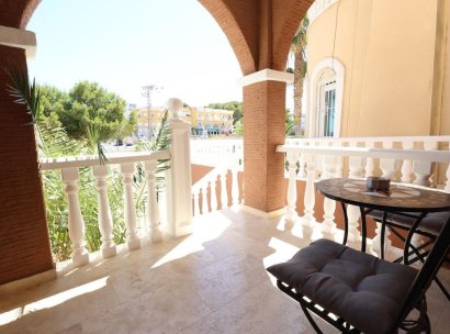 Villa · Herverkoop - Orihuela Costa · Las Filipinas · Alicante · Spanje