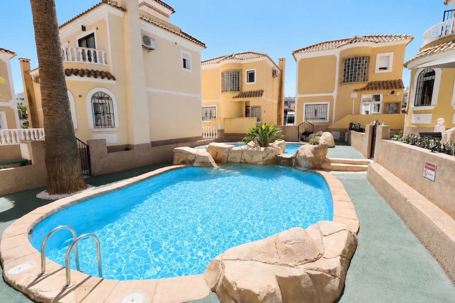 Herverkoop - Villa - Orihuela Costa - Costa Blanca South