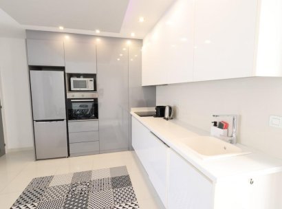 Appartement · Herverkoop - Torre de la Horadada · Alicante · Spanje