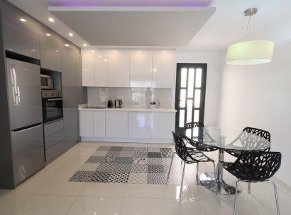 Appartement · Herverkoop - Torre de la Horadada · Alicante · Spanje
