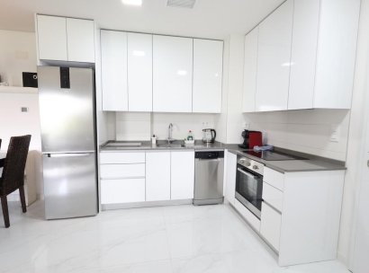 Appartement · Herverkoop - Orihuela Costa · Villamartín · Alicante · Spanje