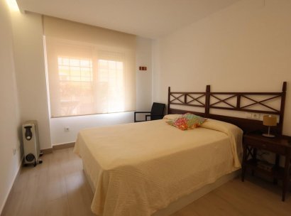 Appartement · Herverkoop - Orihuela Costa · Campoamor · Alicante · Spanje