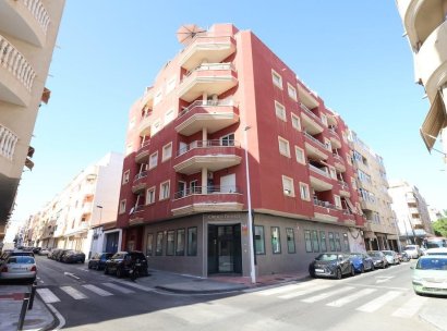 Appartement · Herverkoop - Torrevieja · Centro · Alicante · Spanje