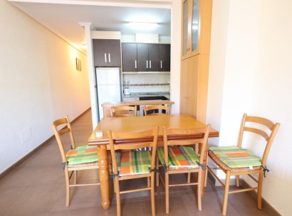 Appartement · Herverkoop - Torrevieja · Centro · Alicante · Spanje