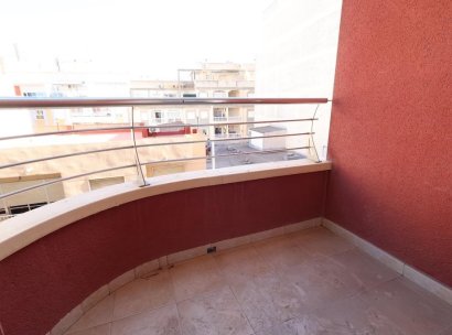 Appartement · Herverkoop - Torrevieja · Centro · Alicante · Spanje