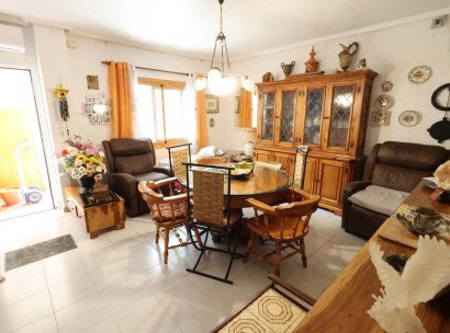 Bungalow · Herverkoop - Torrevieja · Acequion · Alicante · Spanje