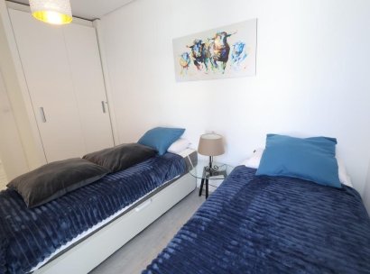 Appartement · Herverkoop - Orihuela Costa · Los Dolses · Alicante · Spanje