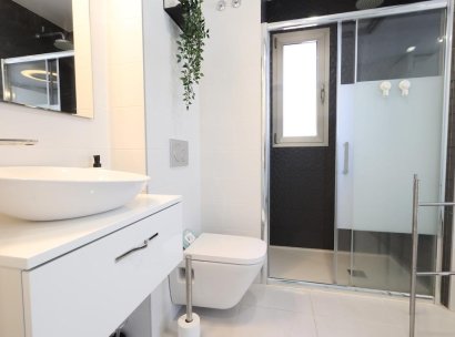 Appartement · Herverkoop - Orihuela Costa · Los Dolses · Alicante · Spanje
