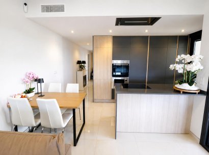 Appartement · Herverkoop - Orihuela Costa · Punta Prima · Alicante · Spanje