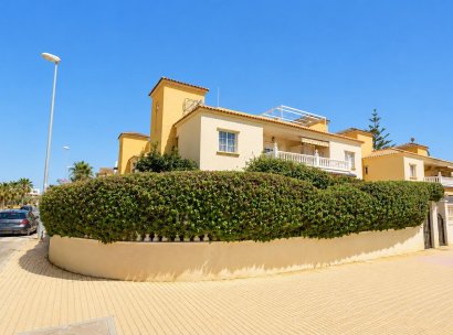 Appartement · Herverkoop - Orihuela Costa · Lomas de Cabo Roig · Alicante · Spanje