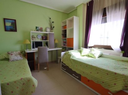 Twee-onder-een-kapwoning · Herverkoop - Ciudad Quesada · Lo Marabú · Alicante · Spanje