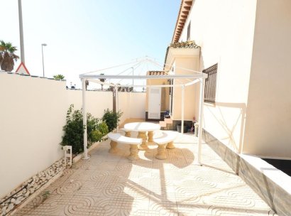 Twee-onder-een-kapwoning · Herverkoop - Ciudad Quesada · Lo Marabú · Alicante · Spanje