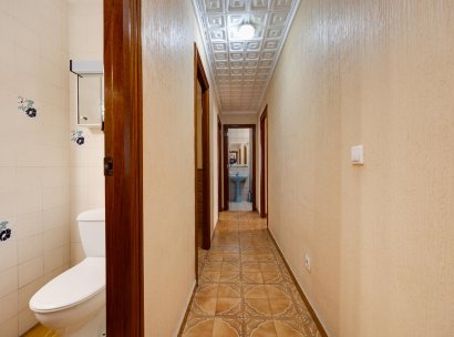 Appartement · Herverkoop - Torrevieja · Playa del Acequión · Alicante · Spanje