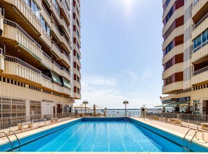 Appartement · Herverkoop - Torrevieja · Playa del Acequión · Alicante · Spanje