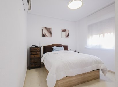 Chalet · Wiederverkauf - Torrevieja · Aguas Nuevas · Alicante · Spanien