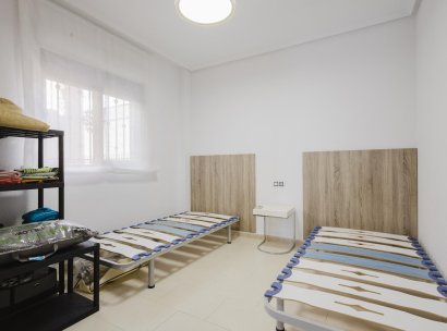 Chalet · Wiederverkauf - Torrevieja · Aguas Nuevas · Alicante · Spanien