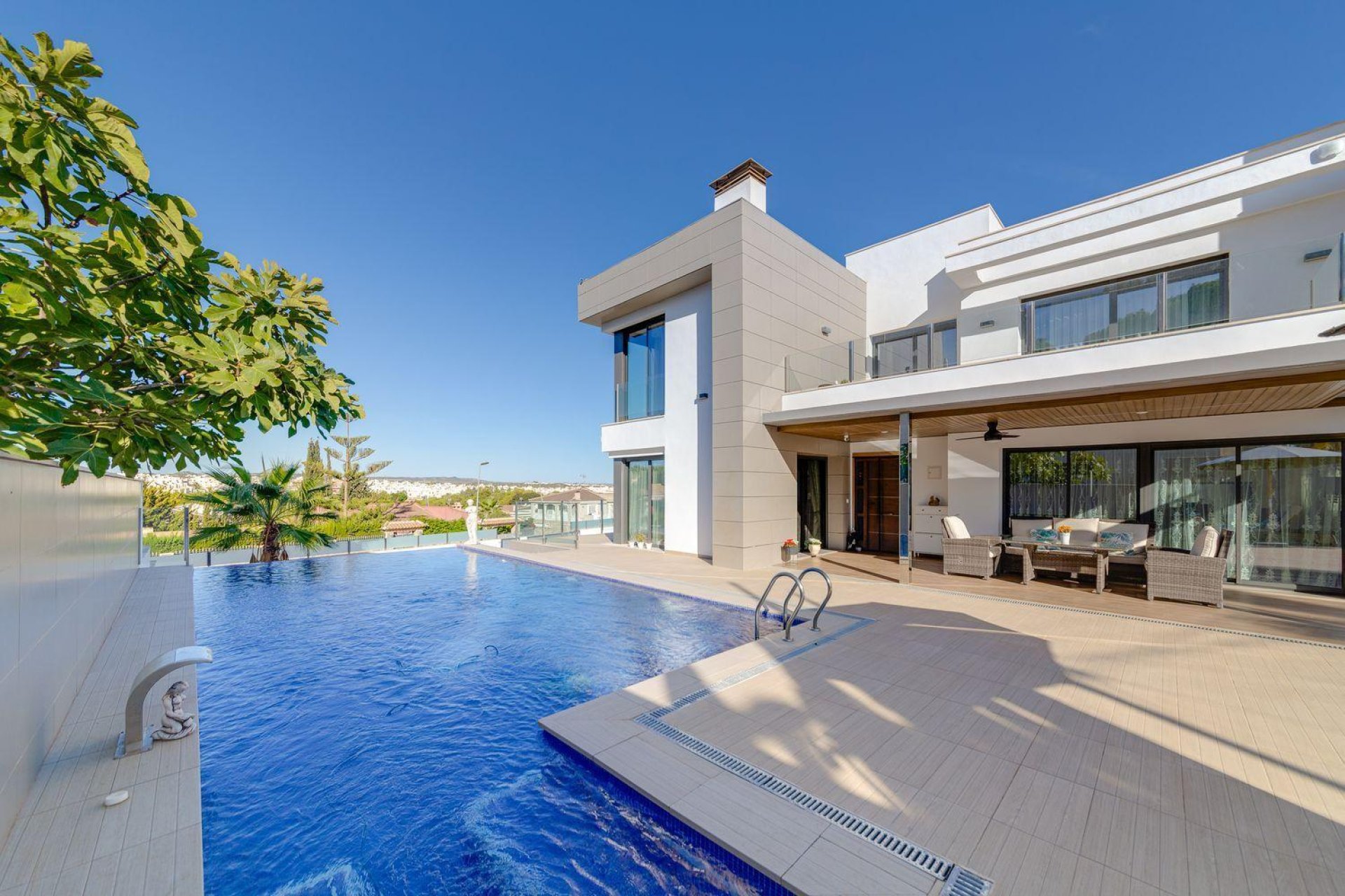 Återförsäljning - Villa - Torrevieja - Costa Blanca South
