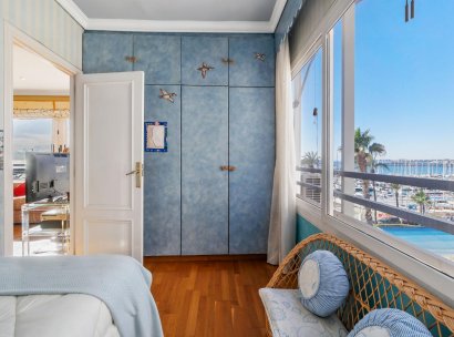Appartement · Herverkoop - Torrevieja · CLUB NAUTICO TORREVIEJA · Alicante · Spanje