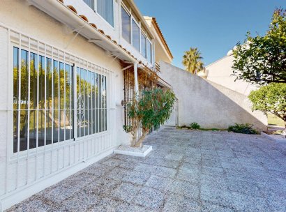 Bungalow · Herverkoop - Orihuela Costa · Villamartín · Alicante · Spanje