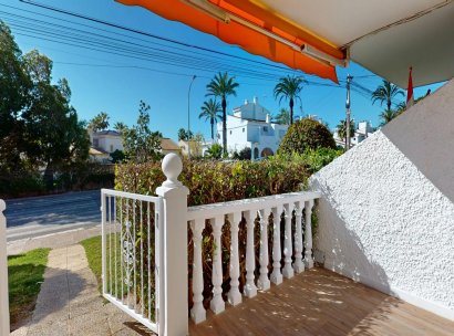 Bungalow · Herverkoop - Orihuela Costa · Villamartín · Alicante · Spanje