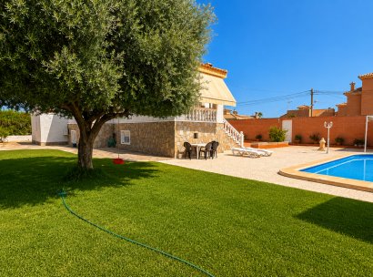 Villa · Herverkoop - Torrevieja · La siesta · Alicante · Spanje