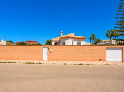 Villa · Herverkoop - Torrevieja · La siesta · Alicante · Spanje