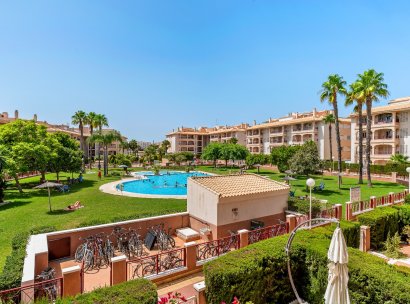 Appartement · Herverkoop - Orihuela Costa · Playa Flamenca · Alicante · Spanje