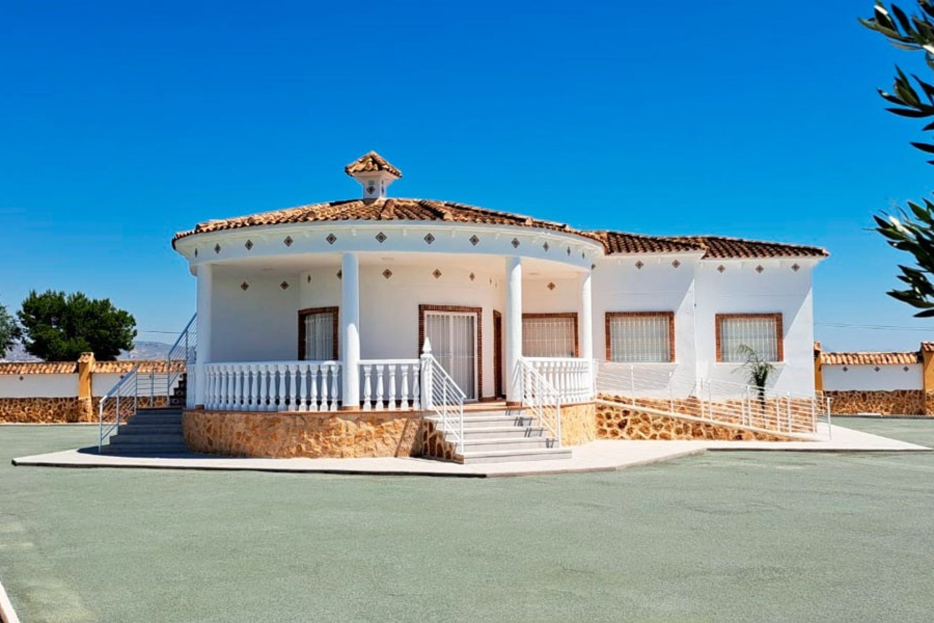 Resale - Finca - Catral