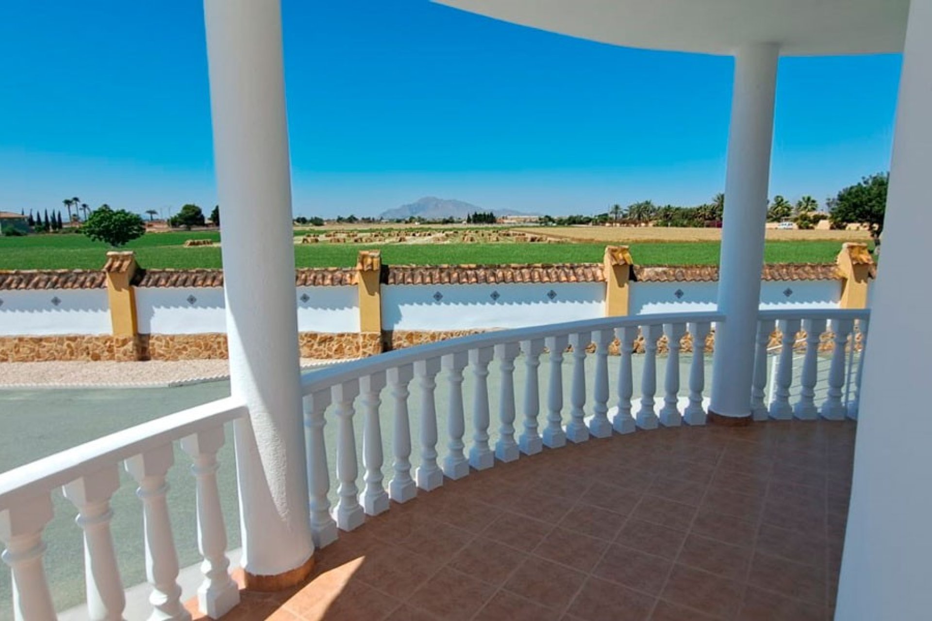 Resale - Finca - Catral