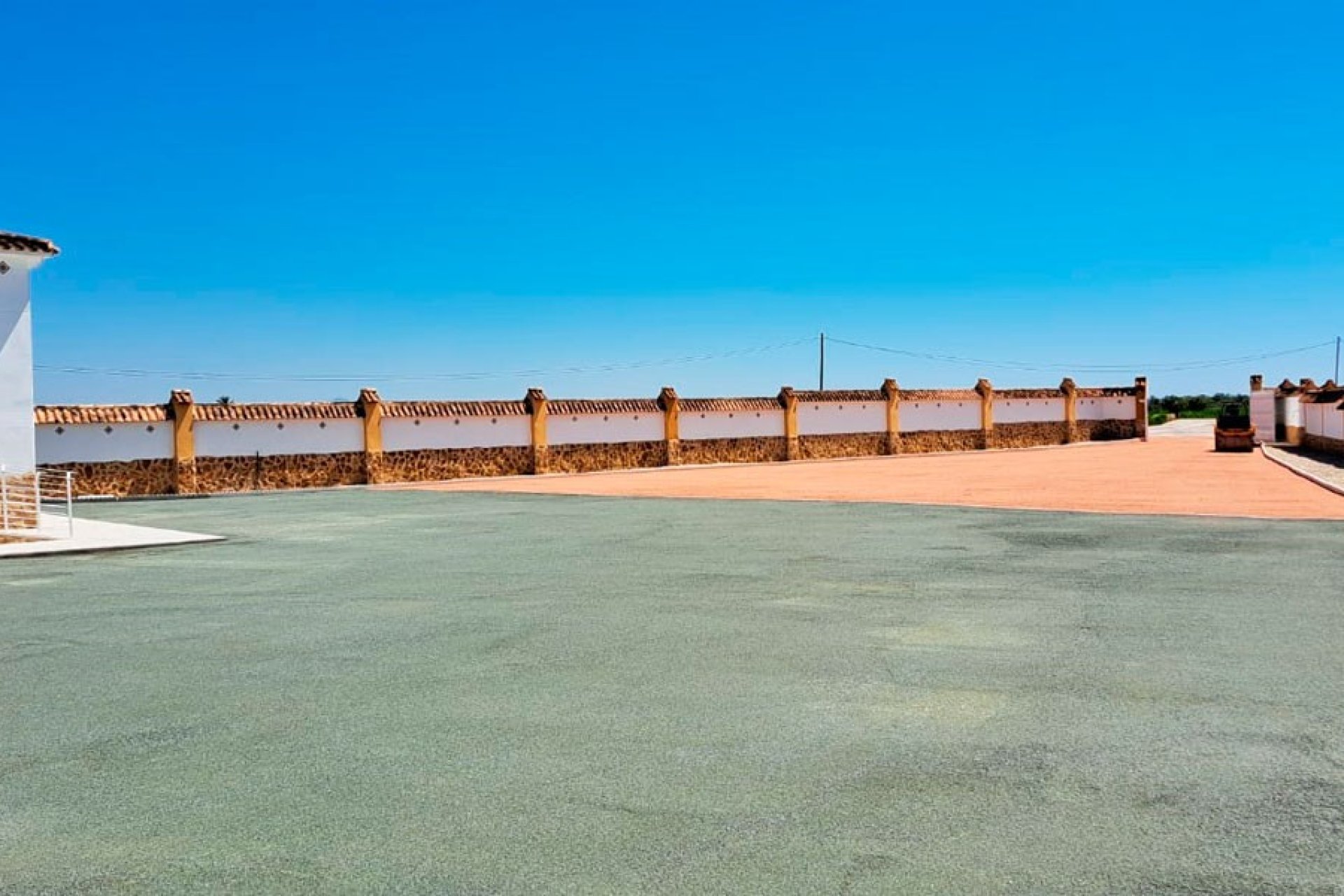 Resale - Finca - Catral