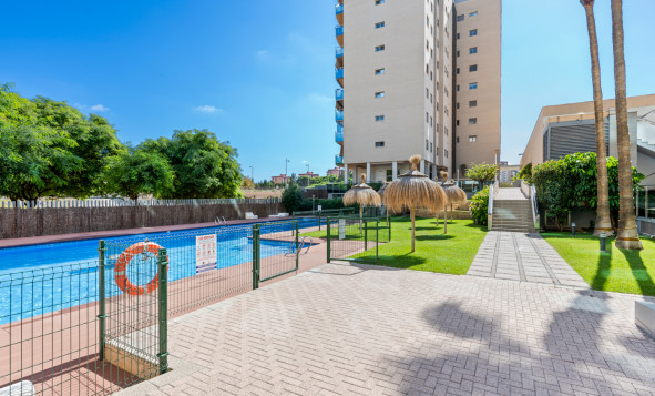 Resale - Apartment - El Campello - El Amerador