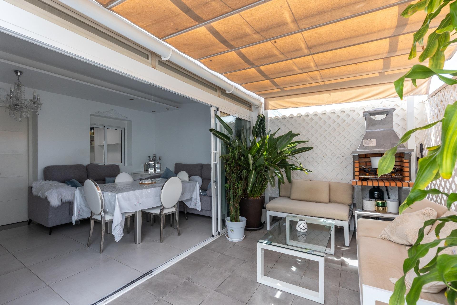 Herverkoop - Villa - Torrevieja