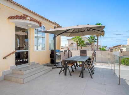 Villa · Herverkoop - Ciudad Quesada - Rojales · Alicante · Spanje