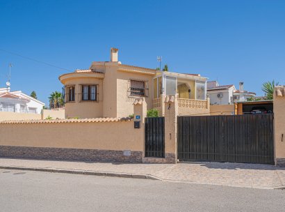 Villa · Wiederverkauf - Ciudad Quesada - Rojales · Alicante · Spanien