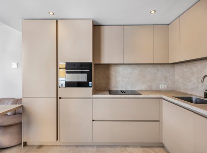 Appartement · Herverkoop - Torrevieja · Punta Prima · Alicante · Spanje