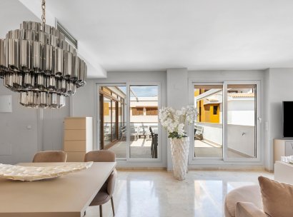 Appartement · Herverkoop - Torrevieja · Punta Prima · Alicante · Spanje