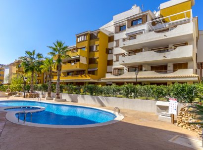 Appartement · Herverkoop - Torrevieja · Punta Prima · Alicante · Spanje