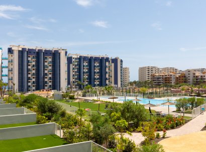 Appartement · Herverkoop - Torrevieja · Punta Prima · Alicante · Spanje