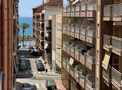 Appartement · Herverkoop - Torrevieja · Playa del Cura · Alicante · Spanje