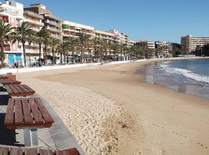 Appartement · Herverkoop - Torrevieja · Playa del Cura · Alicante · Spanje